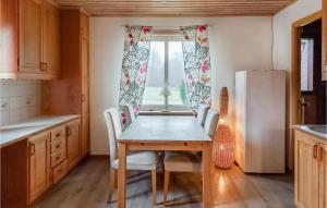 Awesome Home In Hyltebruk With Wifi