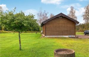 2 Bedroom Awesome Home In Rishult