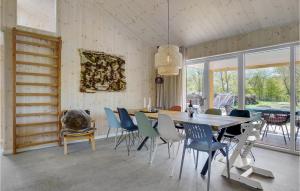 Beautiful Home In Sjællands Odde With 5 Bedrooms