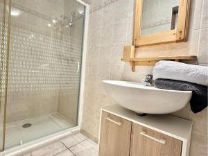 Charmant 2 pièces avec Wi-Fi et parking à La Salle-les-Alpes - FR-1-762-53