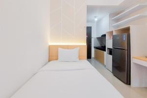 Good Deal and Cozy Studio Serpong Garden Apartment By Travelio