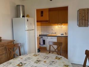 Appartements Appartement 3 pieces pour 6 pers, animaux admis, proche pistes - FR-1-636-234 : photos des chambres