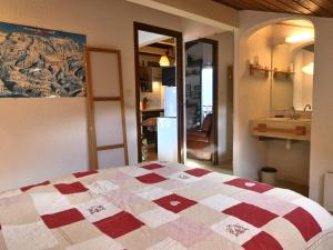 Confortable 3 pièces, 6 pers, balcon sud, proche télésiège, animaux OK, parking, WiFi - FR-1-676-202