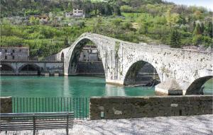 Cozy Home In Limano With Wifi