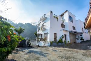 Urban Garden Vacation Rental