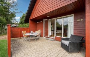 2 Bedroom Amazing Home In Hemmet
