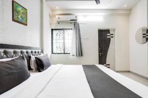 Hotel O Grand Trinity