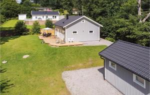 Stunning Home In Tvärred With Kitchen