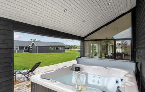 4 Bedroom Beautiful Home In Hemmet