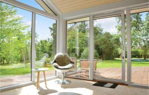 Three-Bedroom Holiday Home In Dronningmolle