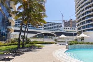 Luxury 1 Bedroom Apartment at The Pearls Umhlanga Walk to Beach and Oceans Mal