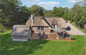 Three-Bedroom Holiday Home In Norre Nebel