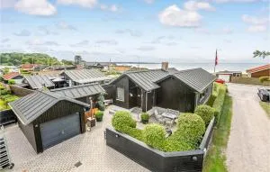 Stunning Home In Haderslev With Wifi - Kelstrup Strand