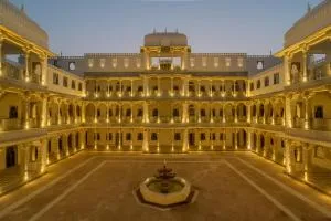 Daulatgarh Resort and Spa - Thūr