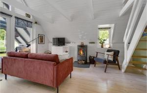 2 Bedroom Nice Home In Aabenraa