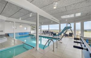 Lovely Home In Ebeltoft With Sauna