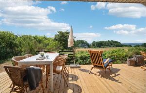 Lovely Home In Samsø With Kitchen