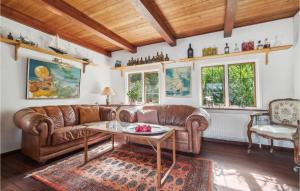 Nice Home In Nexø With Wifi