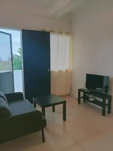 Cozy 2-Bedroom Apartment - Caticlan