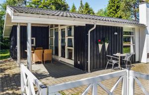 Three-Bedroom Holiday Home In Hals