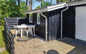 Three-Bedroom Holiday Home In Hals