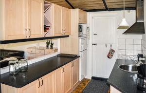 Three-Bedroom Holiday Home In Hals