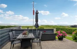 Lovely Home In Bjert With Kitchen - Binderup Strand