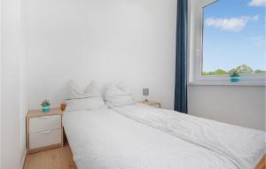 Beautiful Home In Jaroslawiec