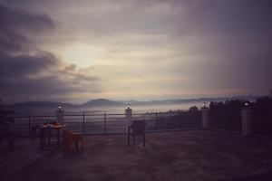 Serene valley koppa hilltop homestay