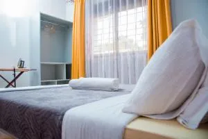 Travel Sanctuary Residence-Luxury1 - Kyebando