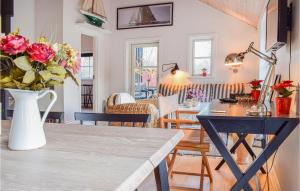 Stunning Home In Gilleleje With Wifi