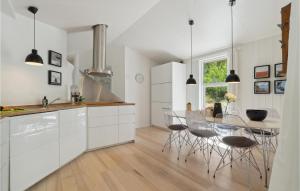 Gorgeous Home In Nexø With Kitchen