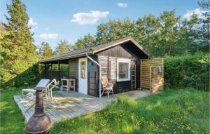 Cozy Home In Gørlev With Kitchen