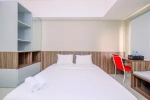 Strategic and Nice Studio at Gateway Park LRT City Bekasi Apartment By Travelio - Cibening Tiga