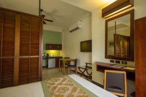 Microtel by Wyndham Mall of Asia