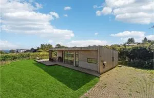 Awesome Home In Allinge, Dk, With 4 Bedrooms And Wifi - Аллінґе