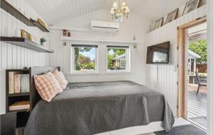 Beautiful Home In Otterup With Wifi