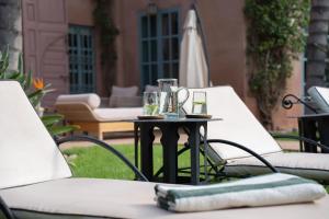 Villa Blisina - Piscine privée & Petit-déjeuner inclus à Marrakech