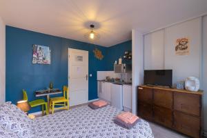 Appartements Le Studio de M.Hulot - Climatise proche plage : photos des chambres