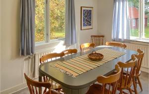 6 Bedroom Gorgeous Home In Tranås