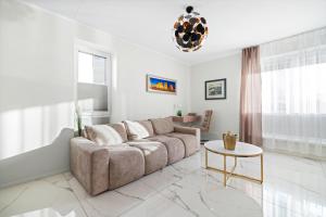 F-Apartments - River view, Contactless