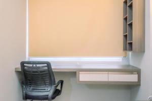 Modern Look Studio LRT City Sentul - Royal Sentul Park Apartment By Travelio