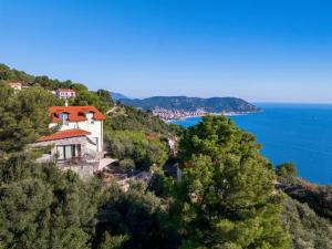 VILLA NEL BLU 8, Emma Villas