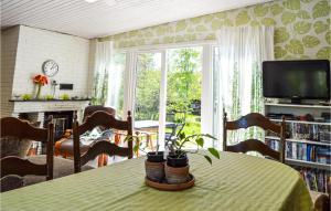 Awesome Home In Gnesta With Kitchen