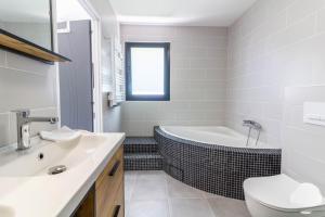 Maisons de vacances L-Ostau deu Bonur - gite : photos des chambres