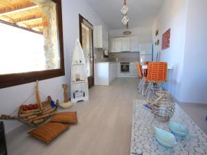 Seaside luxury in Keas Cycladic gem