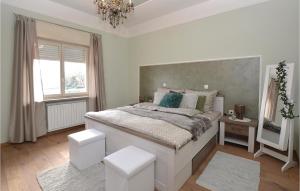 Gorgeous Home In Sezana With Sauna