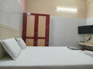 Maruthi Residency