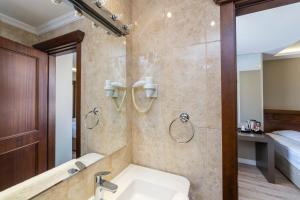 Standard Double Room room in Semsan Hotel