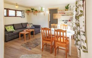 Gorgeous Home In Holmsjö With Kitchen